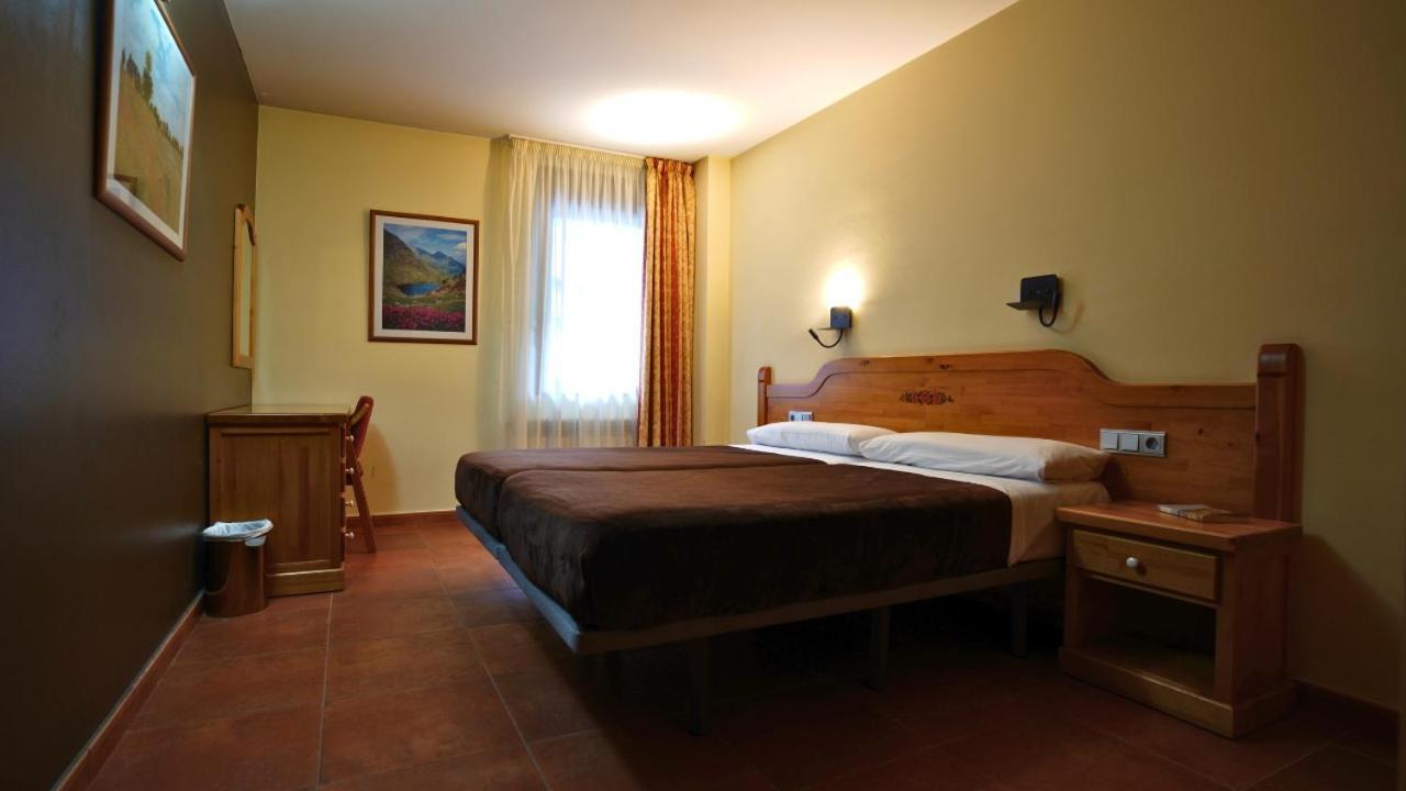 Apartaments Sant Moritz Arinsal Ngoại thất bức ảnh