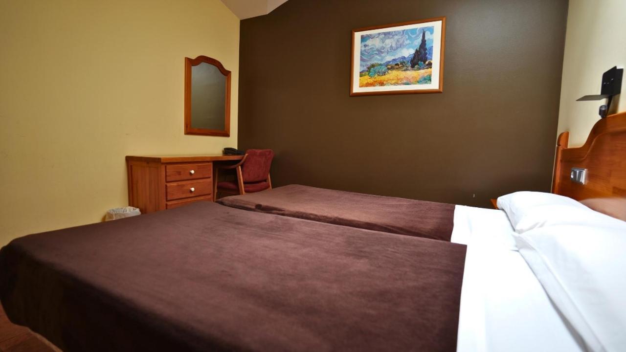 Apartaments Sant Moritz Arinsal Ngoại thất bức ảnh