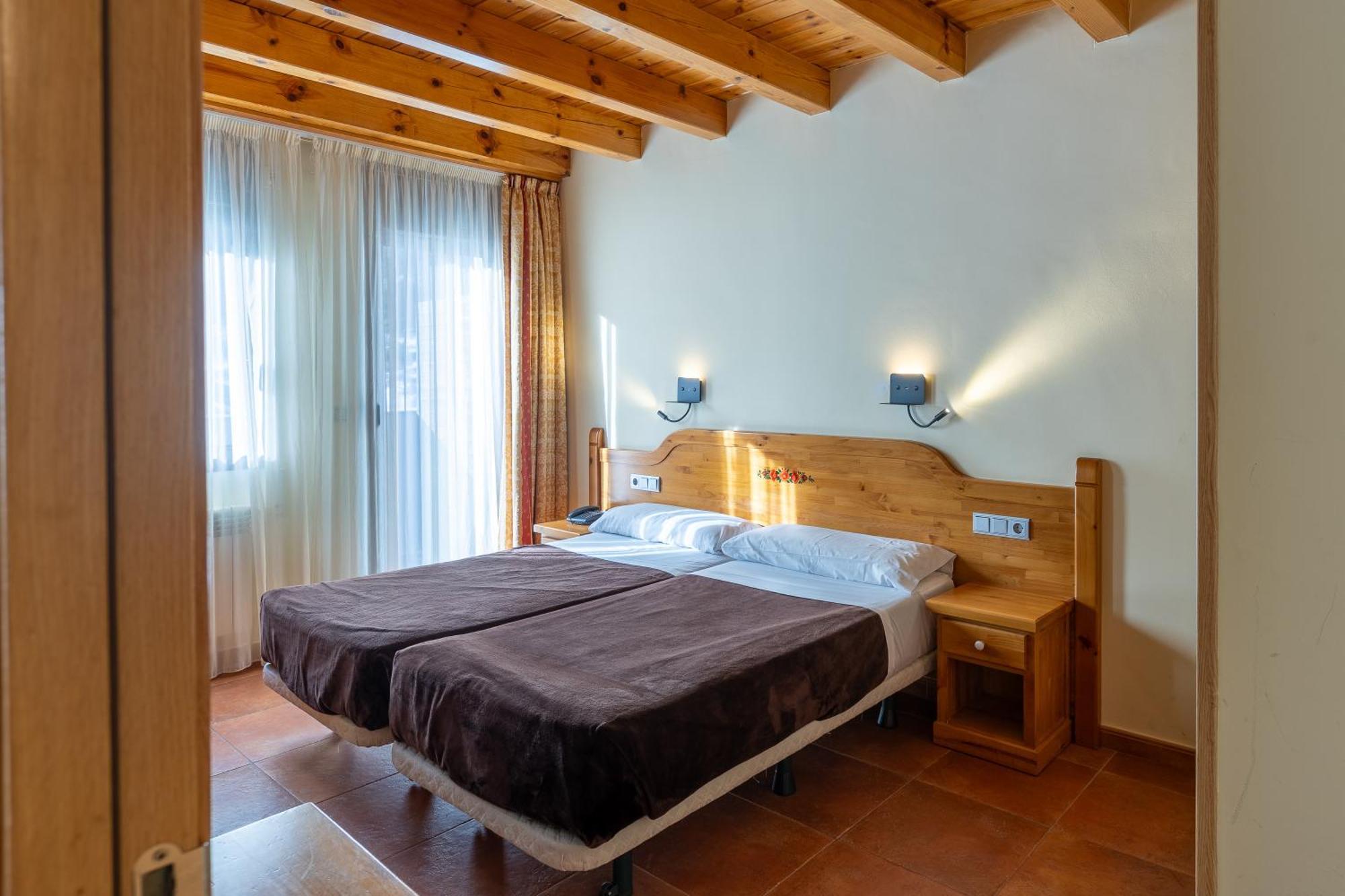 Apartaments Sant Moritz Arinsal Ngoại thất bức ảnh