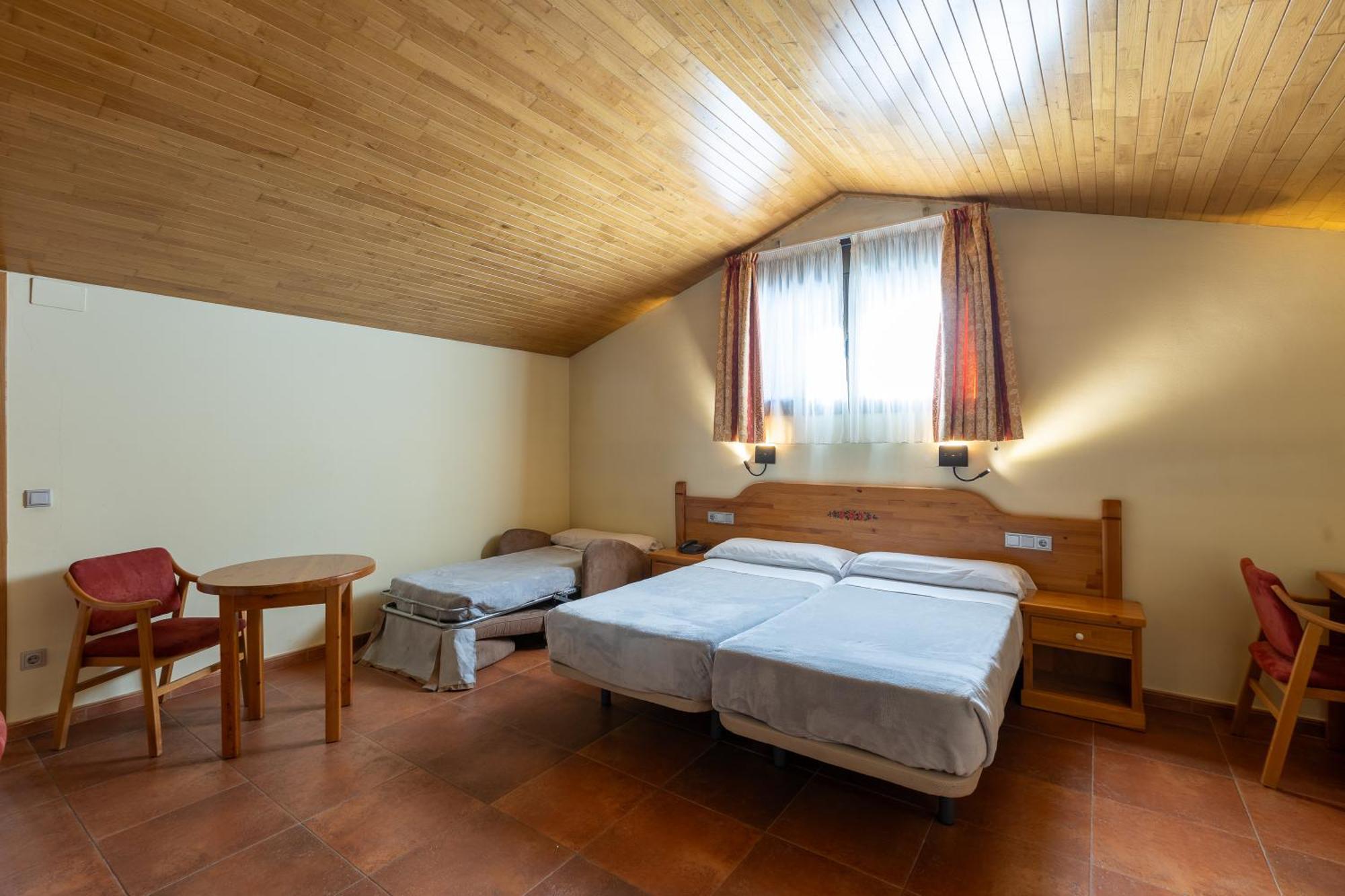 Apartaments Sant Moritz Arinsal Ngoại thất bức ảnh